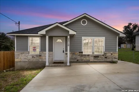2310 MARTIN LUTHER KING DR