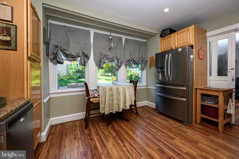 5 WHITEMARSH AVENUE Glenside, PA 19038