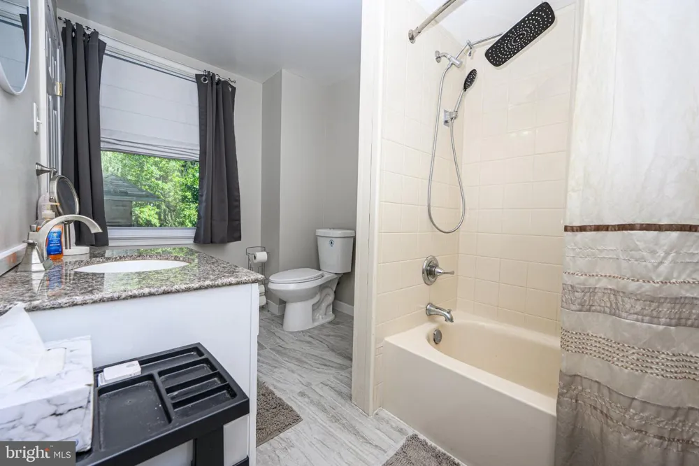 5 WHITEMARSH AVENUE Glenside, PA 19038