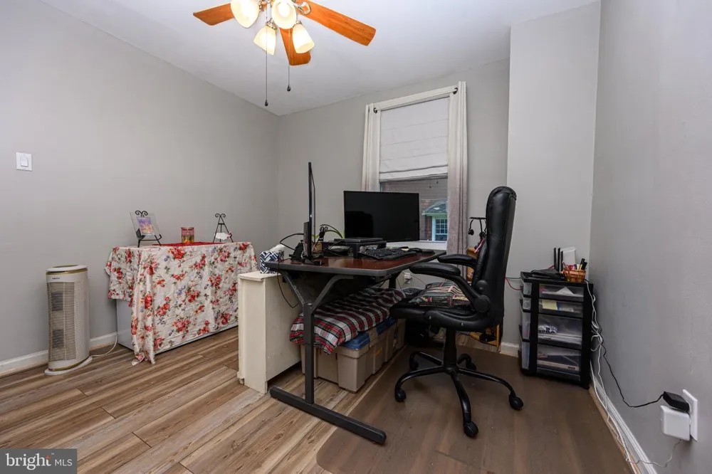 5 WHITEMARSH AVENUE Glenside, PA 19038