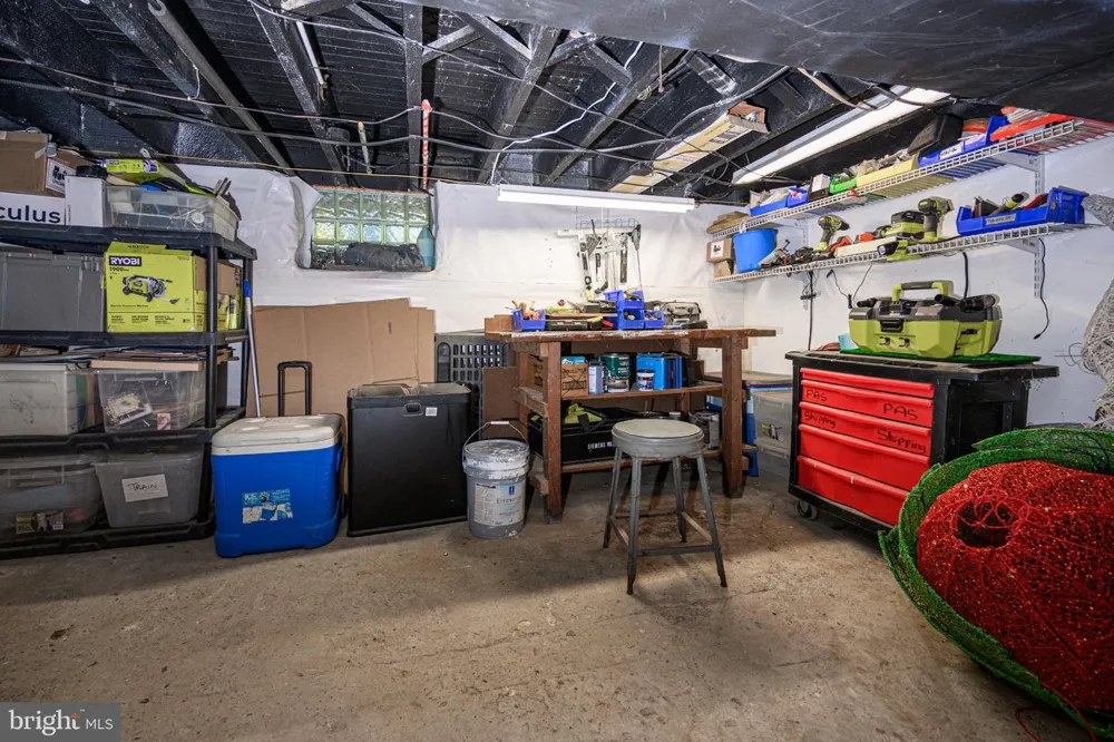 5 WHITEMARSH AVENUE Glenside, PA 19038