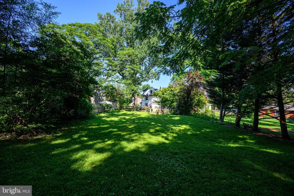 5 WHITEMARSH AVENUE Glenside, PA 19038
