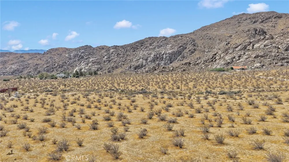 14 Center Street Lucerne Valley, CA 92356