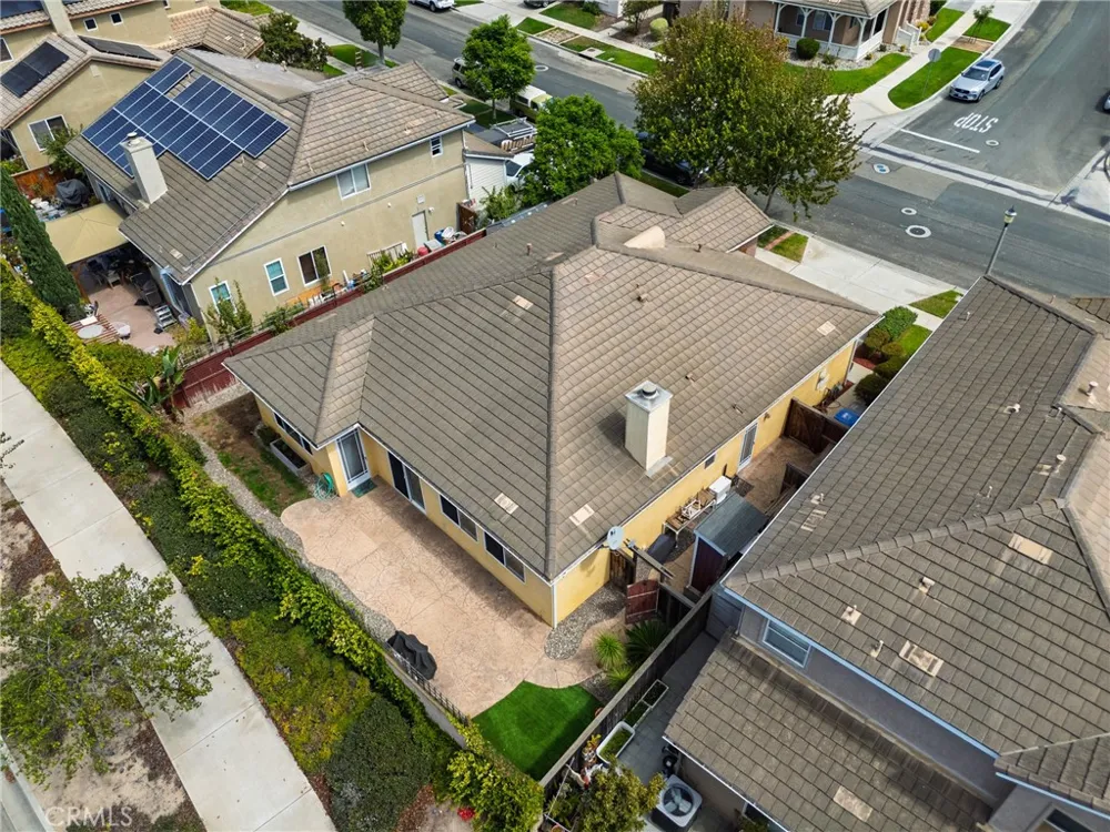 2547 Logan Santa Maria, CA 93455