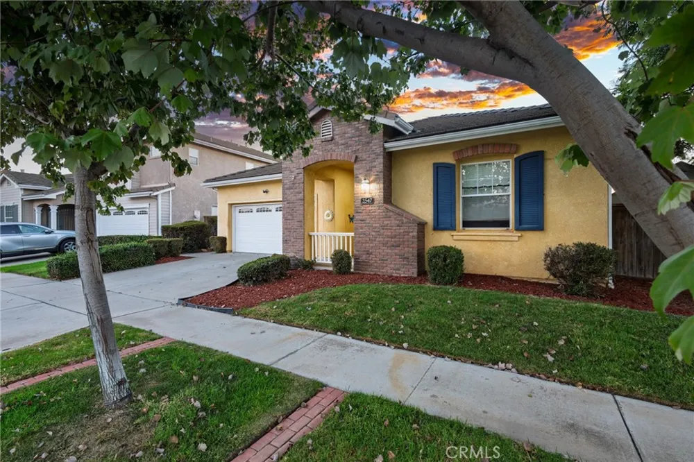 2547 Logan Santa Maria, CA 93455