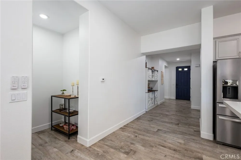 2547 Logan Santa Maria, CA 93455
