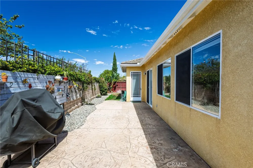 2547 Logan Santa Maria, CA 93455