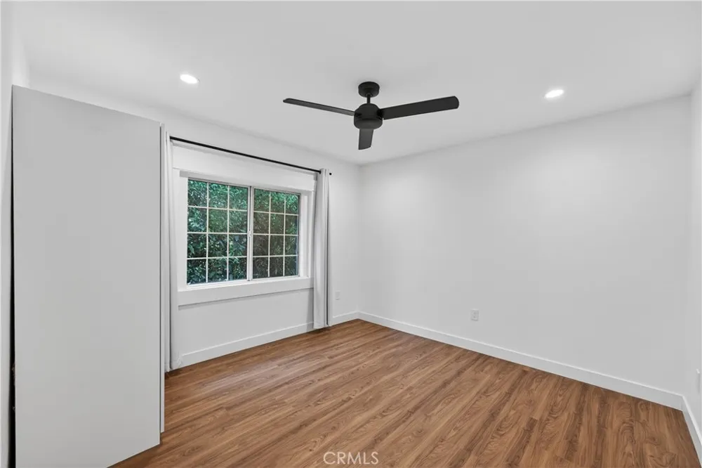 3538 London Los Angeles, CA 90026