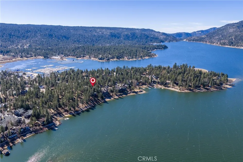 195 Knoll Big Bear Lake, CA 92315