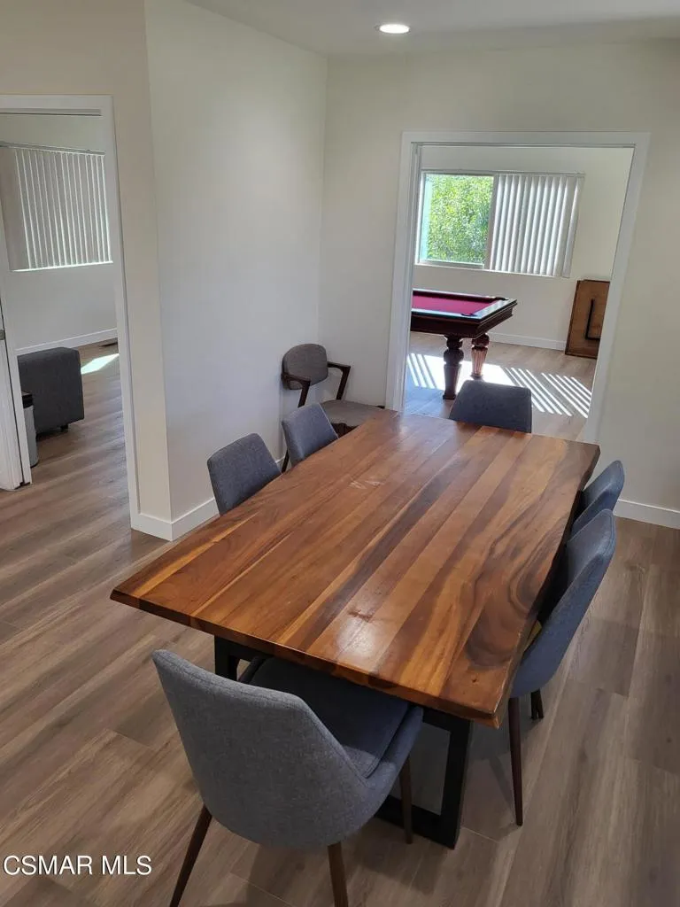 21794 Ybarra Road Woodland Hills, CA 91364