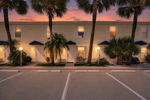 26310 RAMPART BOULEVARD #D504