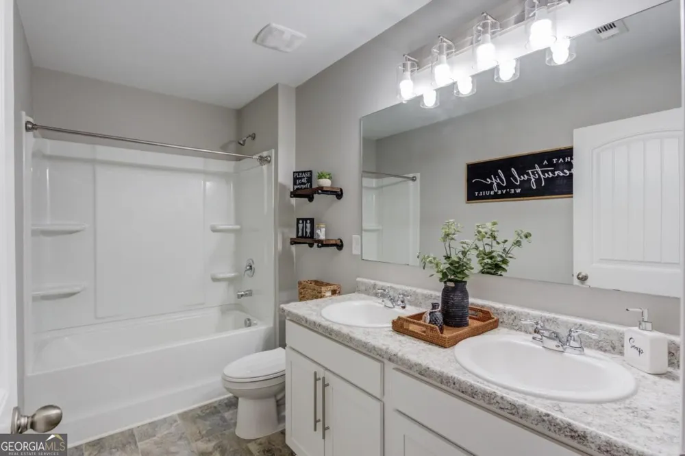 5453 Barberry AVE Oakwood, GA 30566