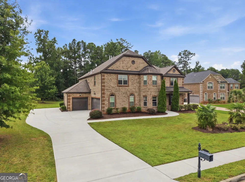 2801 Karras CV Hampton, GA 30228
