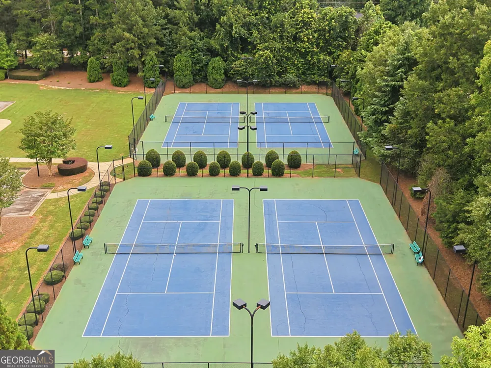 2801 Karras CV Hampton, GA 30228
