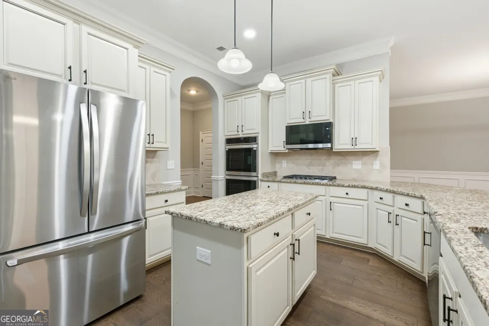2801 Karras CV Hampton, GA 30228