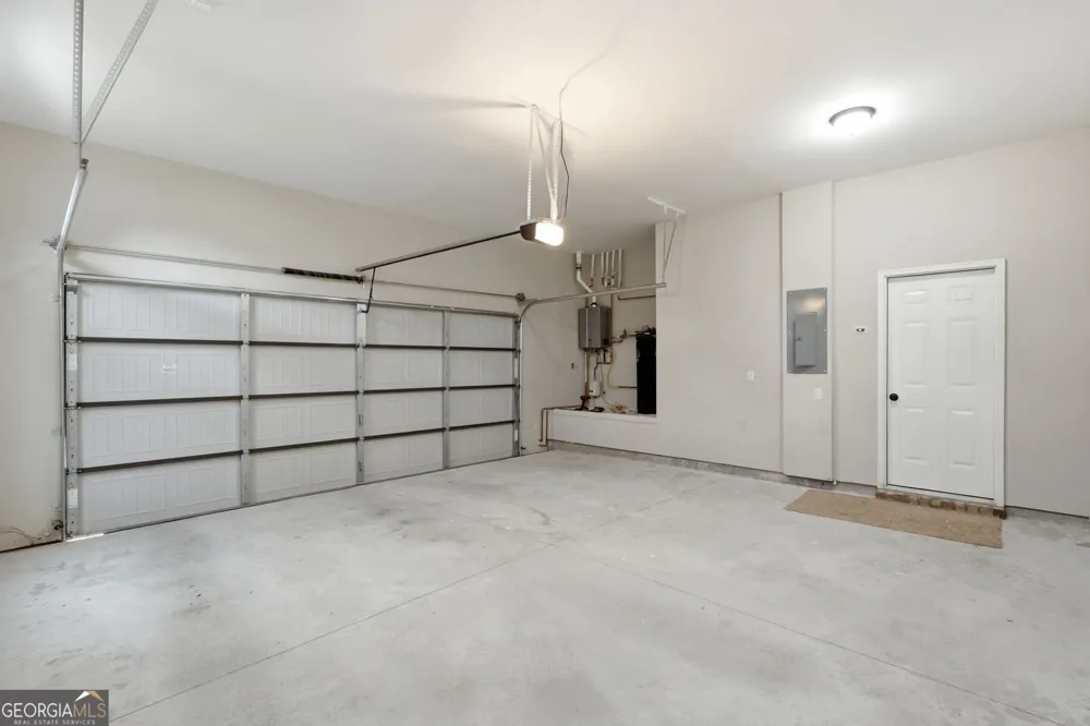 2801 Karras CV Hampton, GA 30228