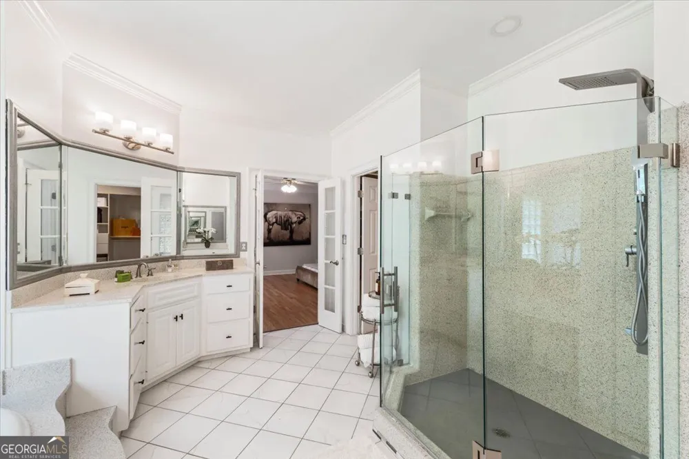 9170 Nesbit Lakes DR Alpharetta, GA 30022