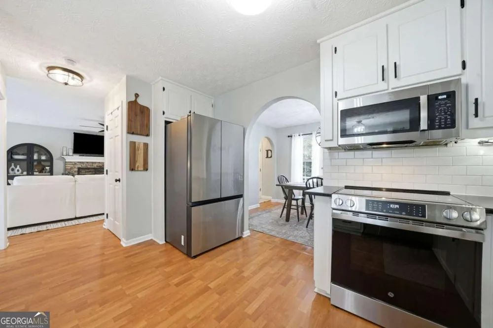 3063 Rockview DR Loganville, GA 30052