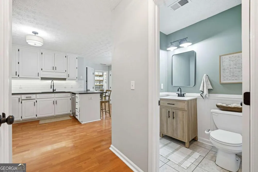3063 Rockview DR Loganville, GA 30052