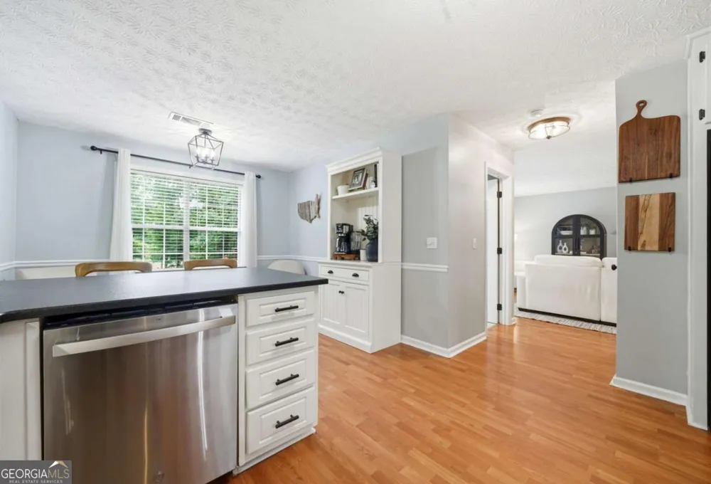 3063 Rockview DR Loganville, GA 30052