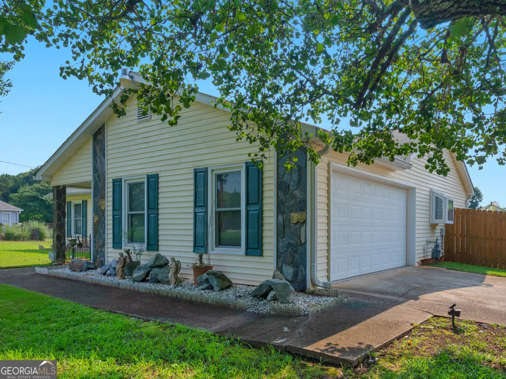 109 Summerfield DR McDonough, GA 30253