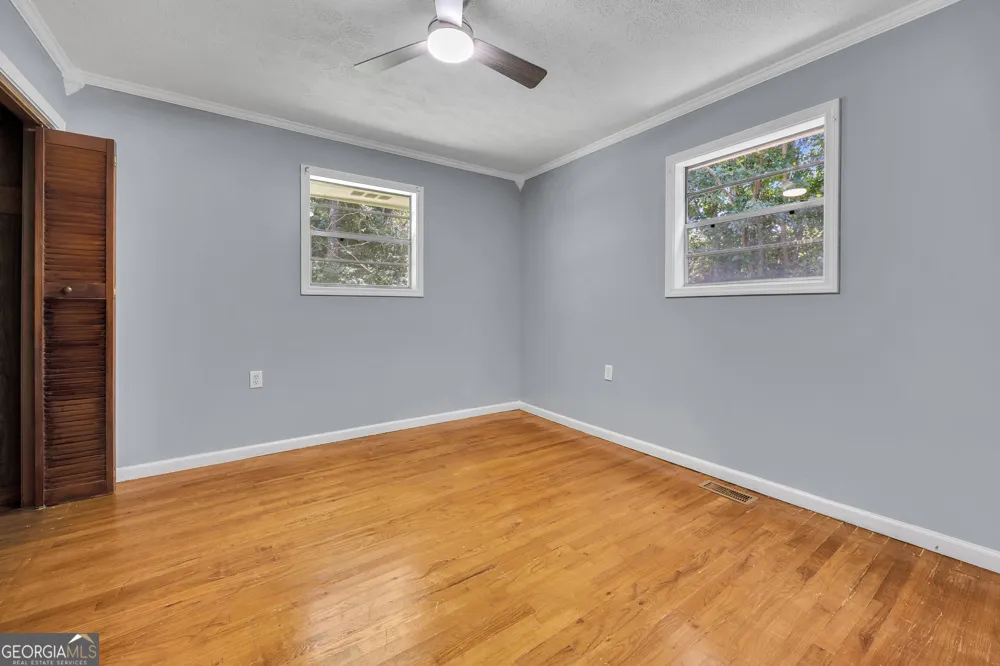 281 Taylor RD Jackson, GA 30233