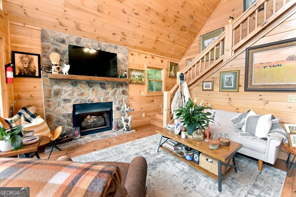 769 Ross Ridge RD Blairsville, GA 30512