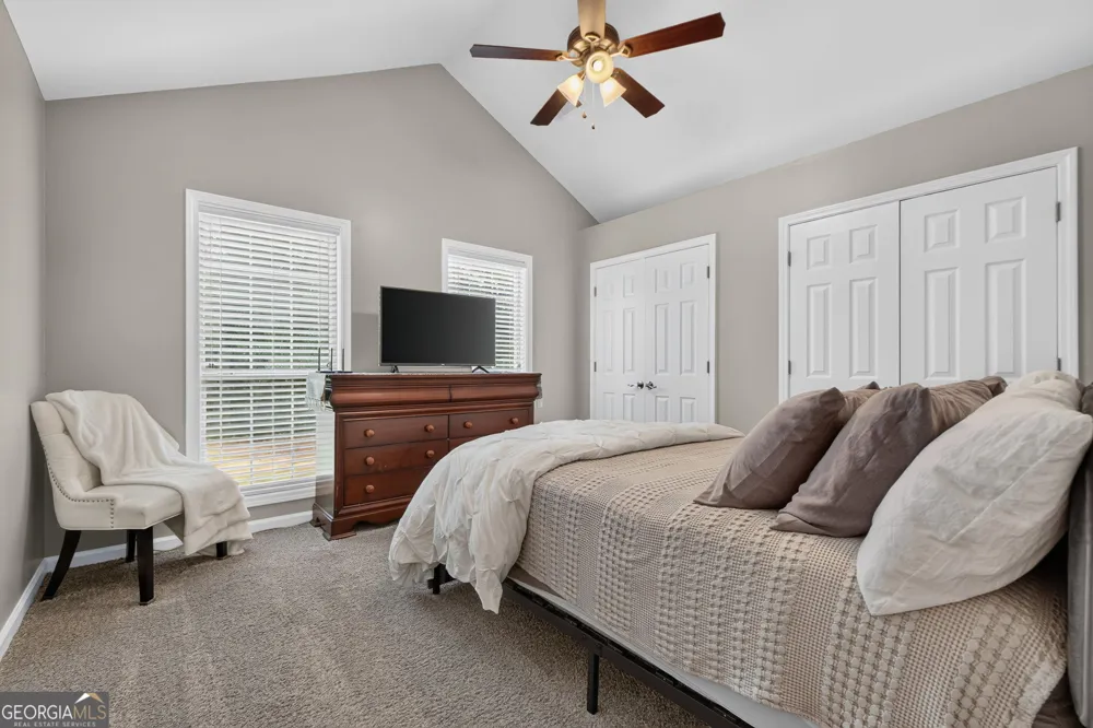 305 Annie LN Locust Grove, GA 30248