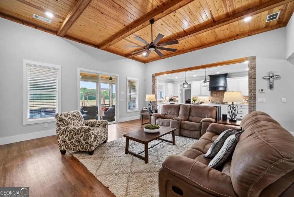 302 Savannah DR Mansfield, GA 30055