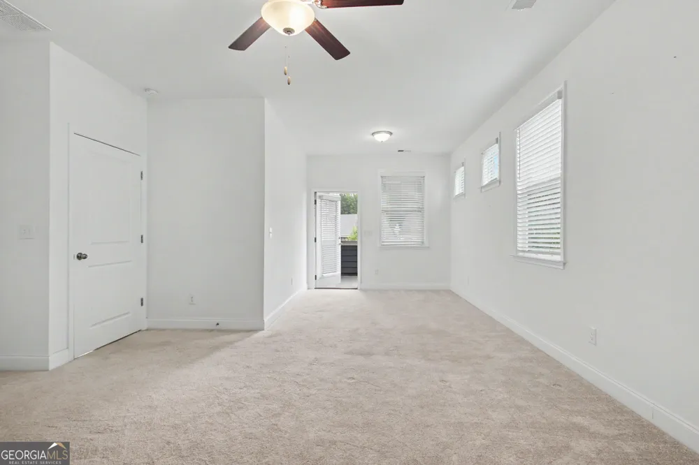 375 Plainfield ST Fayetteville, GA 30215