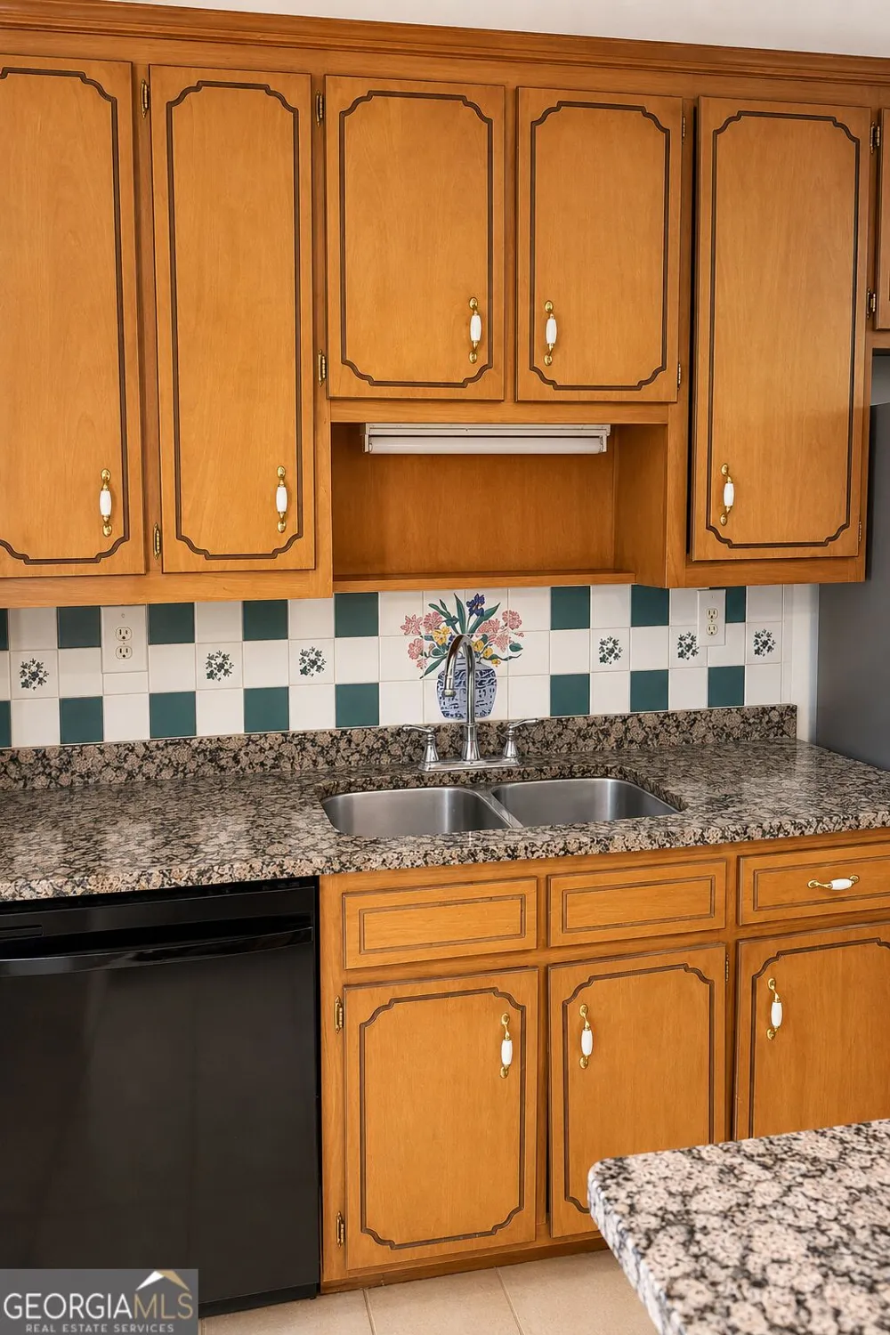 145 Lofty Eagle LN Fayetteville, GA 30214