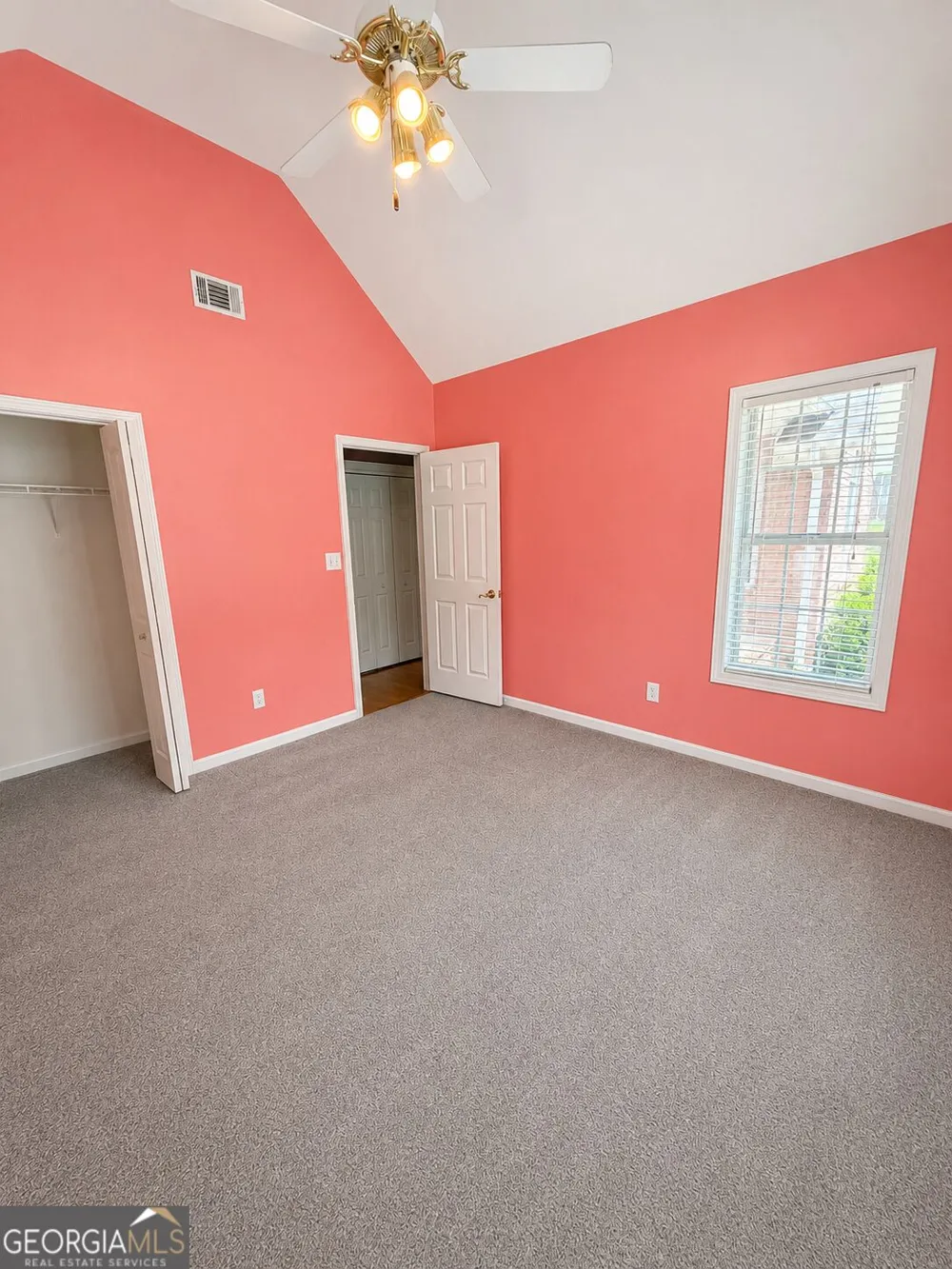 145 Lofty Eagle LN Fayetteville, GA 30214