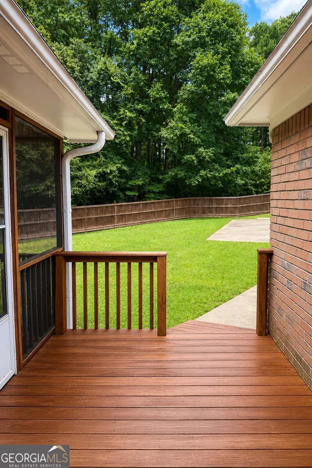 145 Lofty Eagle LN Fayetteville, GA 30214