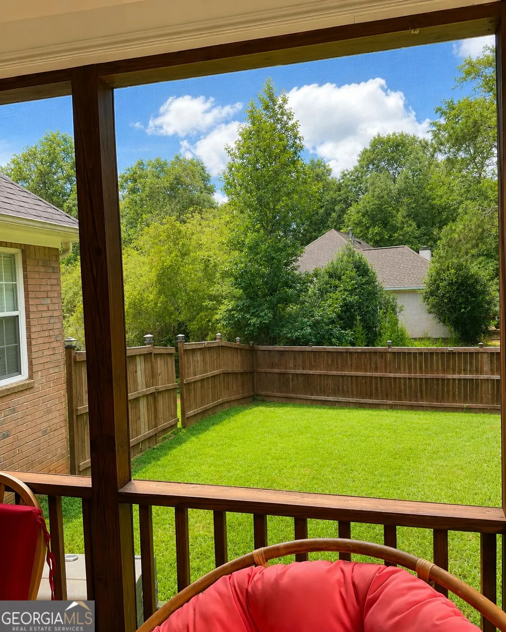 145 Lofty Eagle LN Fayetteville, GA 30214