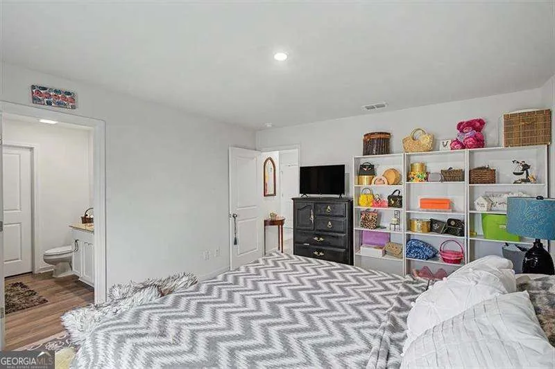 635 Tudor ST Kingston, GA 30145