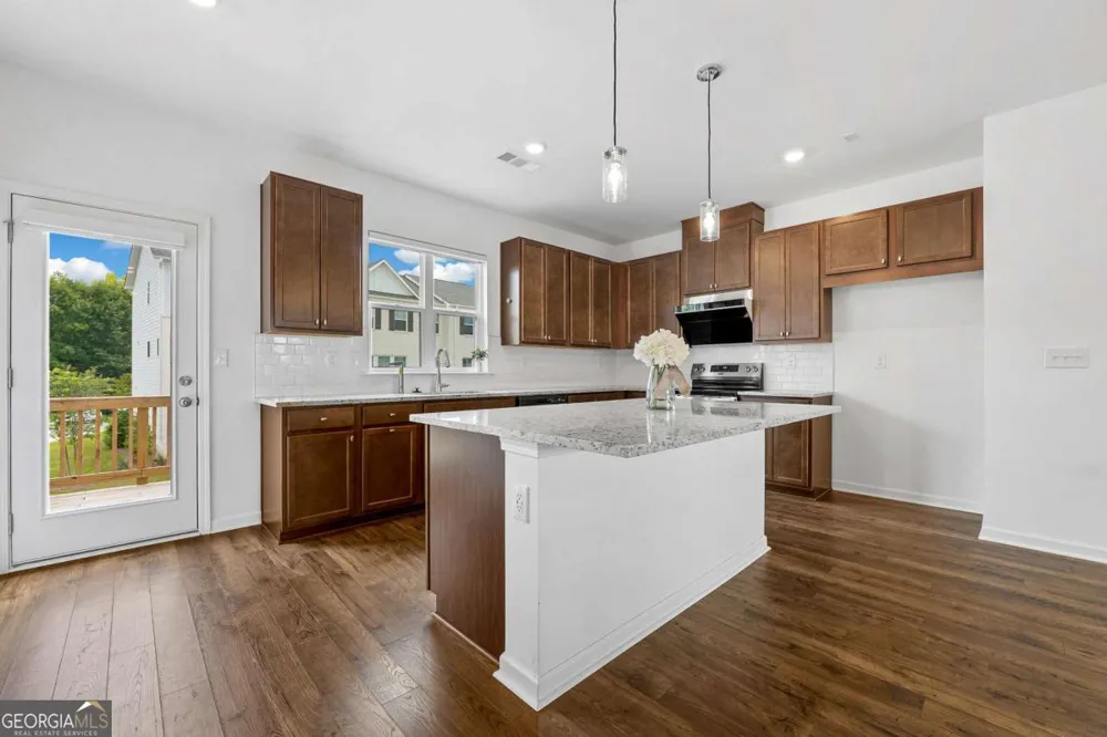 218 Maycrest Path Tucker, GA 30084