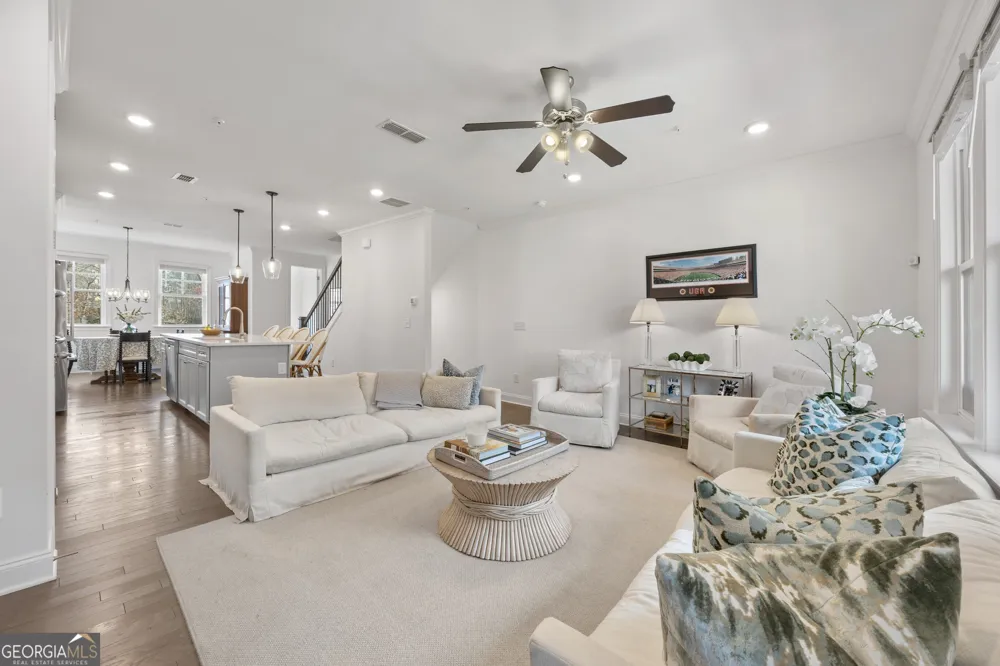 6529 Beacon DR Sandy Springs, GA 30328