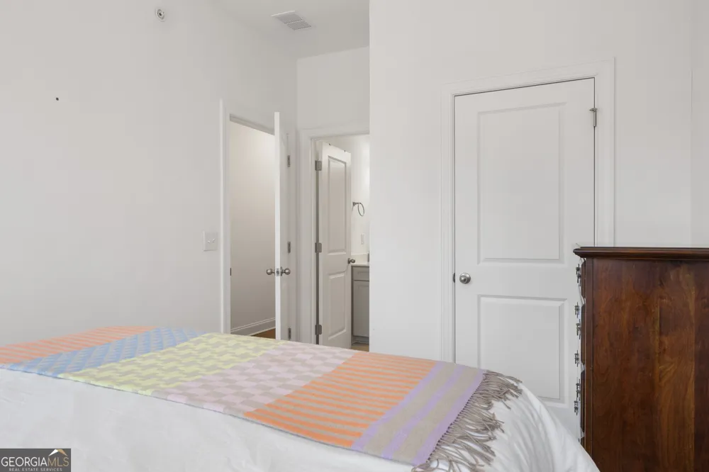 6529 Beacon DR Sandy Springs, GA 30328
