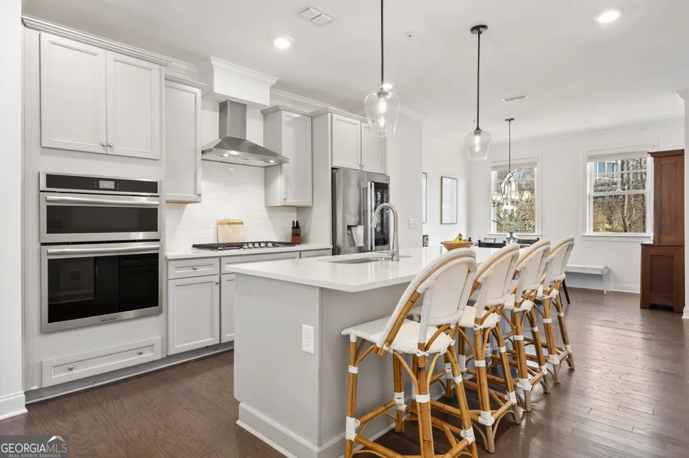 6529 Beacon DR Sandy Springs, GA 30328