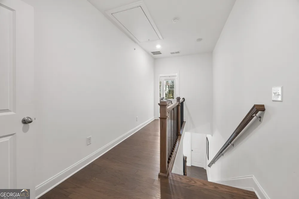 6529 Beacon DR Sandy Springs, GA 30328