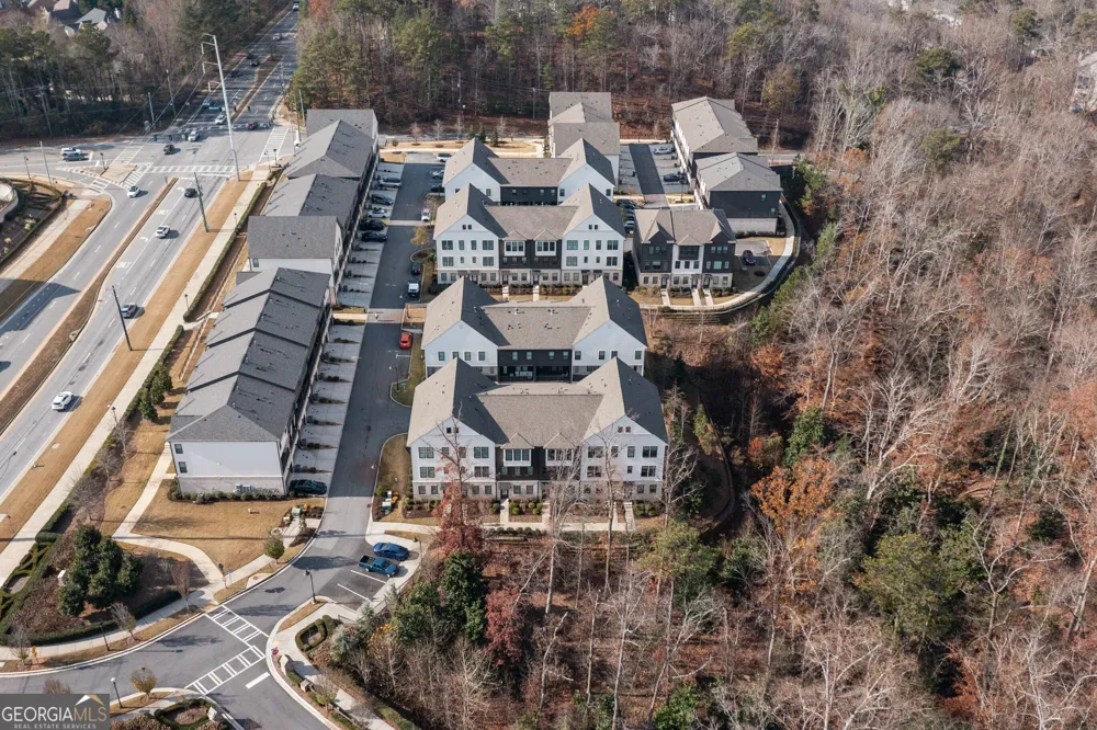 6529 Beacon DR Sandy Springs, GA 30328