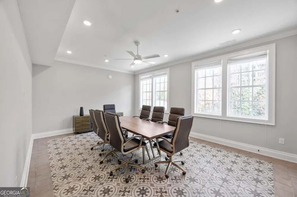 6529 Beacon DR Sandy Springs, GA 30328