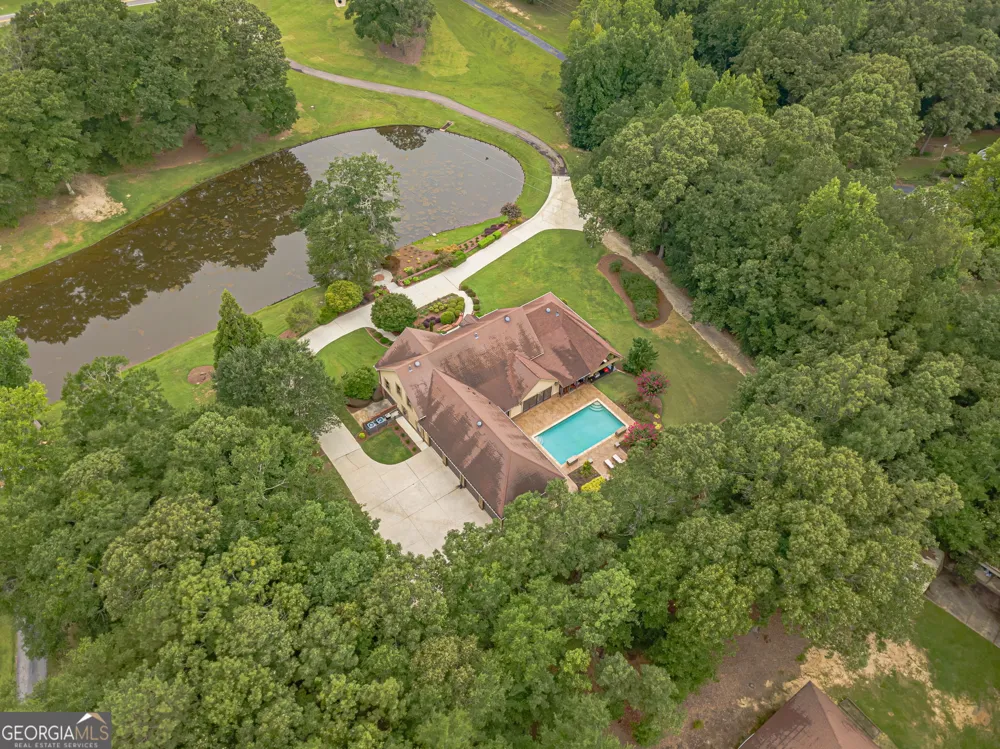 1601 Broadnax Mill RD Loganville, GA 30052