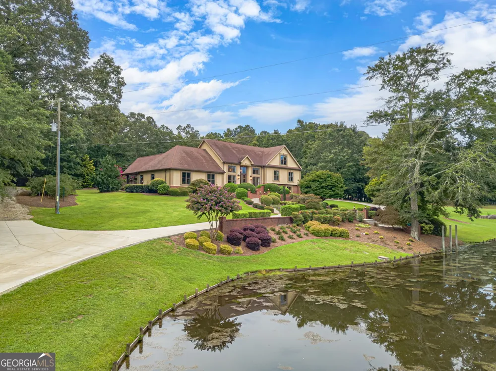1601 Broadnax Mill RD Loganville, GA 30052