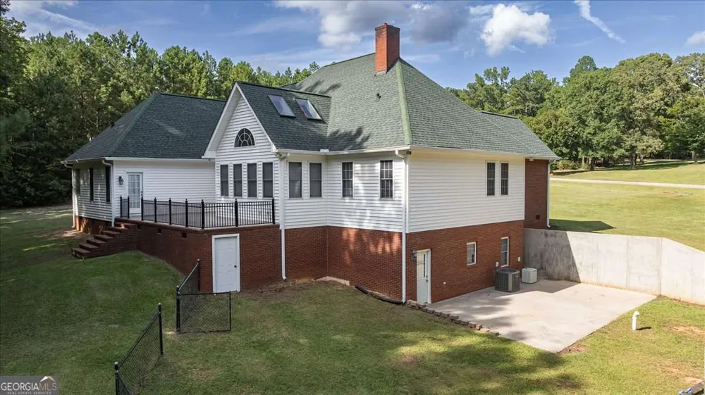 1628 Valley View DR Elberton, GA 30635