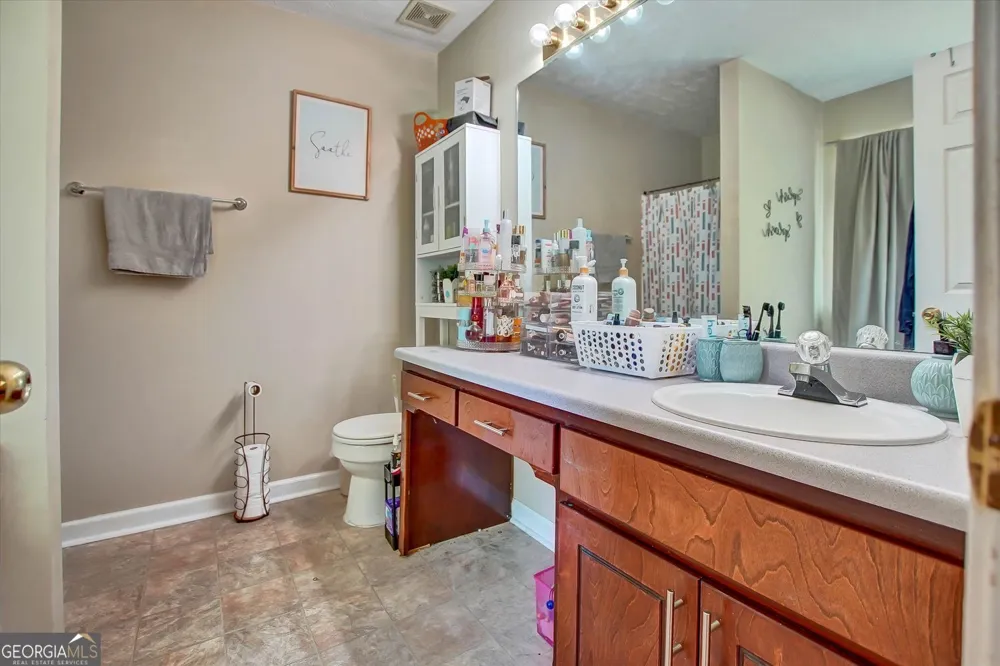 140 Greenleaf DR Hampton, GA 30228