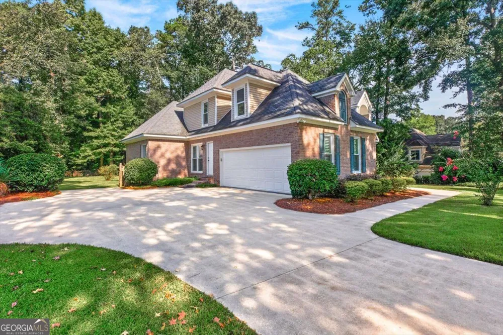 106 Fairways DR Warner Robins, GA 31088