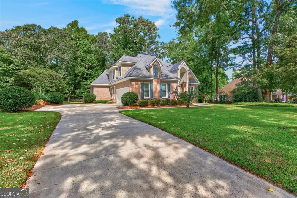 106 Fairways DR Warner Robins, GA 31088