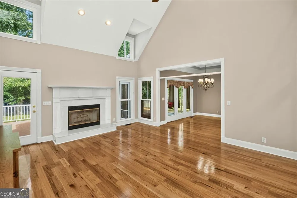 106 Fairways DR Warner Robins, GA 31088