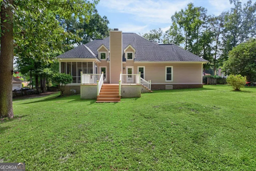 106 Fairways DR Warner Robins, GA 31088